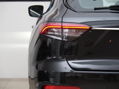 صورة مصغرة 48 لـ 2023 Maserati LEVANTE