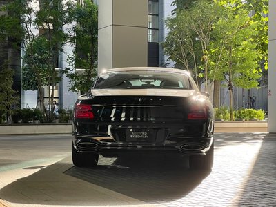 2025 Bentley FLYING SPUR — фото 6