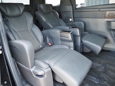 2024 Toyota ALPHARD — фото 28