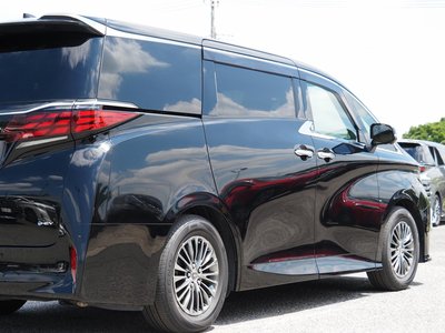 2024 Toyota ALPHARD — фото 13