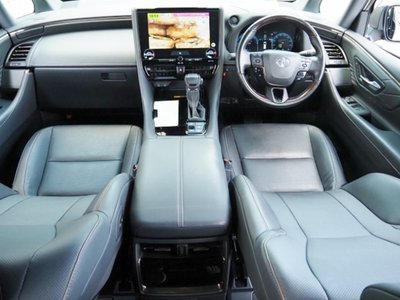 2024 Toyota ALPHARD — фото 22