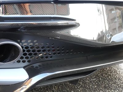 2019 Aston Martin DBS SUPERLEGGERA 照片 21