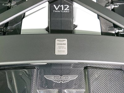 2025 Aston Martin VANQUISH — фото 14