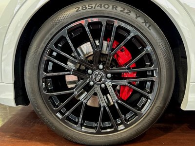 صورة 2 لـ 2025 AUDI SQ8