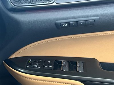 2022 Lexus NX thumbnail 19