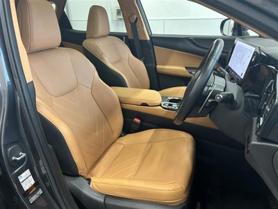 2022 Lexus NX thumbnail 26