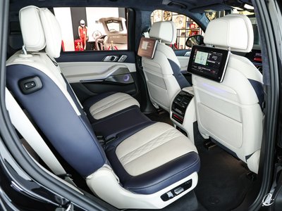 صورة 135 لـ 2019 BMW X7