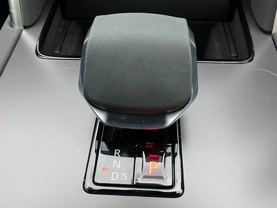 2024 LAND Rover DISCOVERY SPORT thumbnail 24