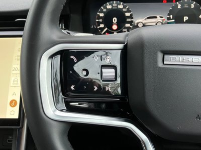 2024 LAND Rover DISCOVERY SPORT photo 16