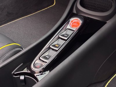2025 Mclaren ARTURA SPIDER — фото 16