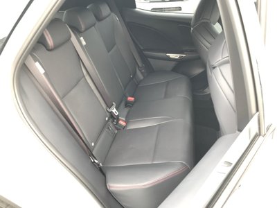 صورة 51 لـ 2026 Lexus LBX