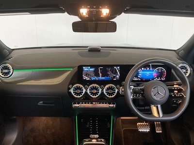 2025 Mercedes-BENZ GLA photo 7