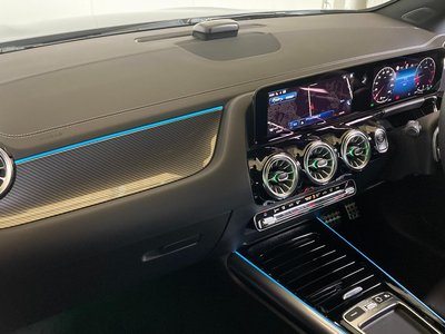 2025 Mercedes-BENZ GLA photo 9