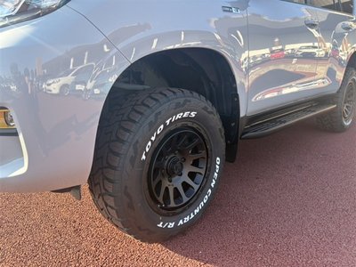 2017 Toyota LAND CRUISER PRADO 照片 10