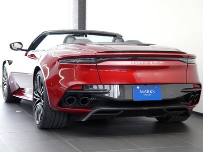 صورة 10 لـ 2020 Aston Martin DBS SUPERLEGGERA VOLANTE