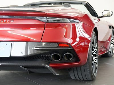 صورة 15 لـ 2020 Aston Martin DBS SUPERLEGGERA VOLANTE