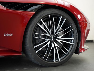 صورة مصغرة 21 لـ 2020 Aston Martin DBS SUPERLEGGERA VOLANTE