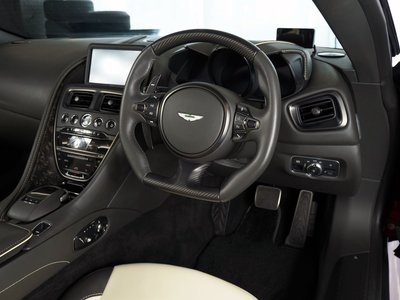 صورة مصغرة 32 لـ 2020 Aston Martin DBS SUPERLEGGERA VOLANTE