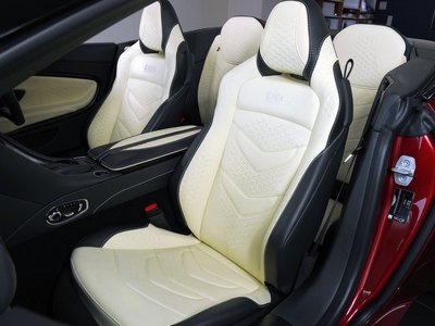 صورة مصغرة 26 لـ 2020 Aston Martin DBS SUPERLEGGERA VOLANTE