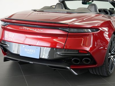 صورة 13 لـ 2020 Aston Martin DBS SUPERLEGGERA VOLANTE