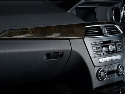 2011 Mercedes-BENZ C-CLASS AMG — фото 34