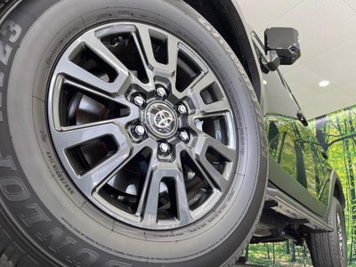 2025 Toyota LAND CRUISER 250 photo 14