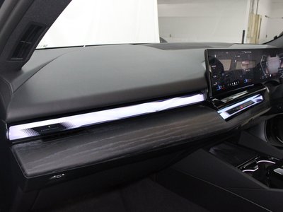 2024 BMW 5 SERIES thumbnail 47