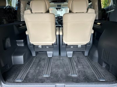 صورة مصغرة 60 لـ 2020 Toyota GRAND ACE