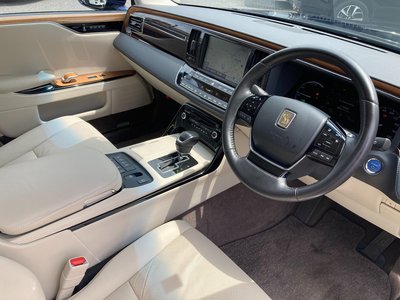 2021 Toyota CENTURY — миниатюра 20