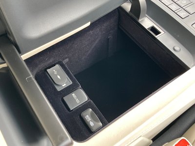 2021 Toyota CENTURY — миниатюра 41