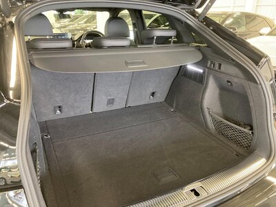 صورة 32 لـ 2024 AUDI Q5 SPORTBACK