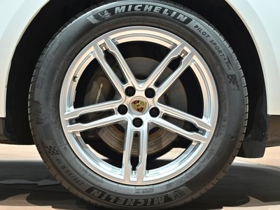 2019 Porsche MACAN 缩略图 15