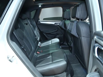 2019 Porsche MACAN 缩略图 20