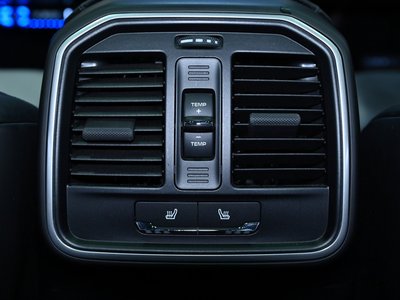 2019 Porsche MACAN 缩略图 54
