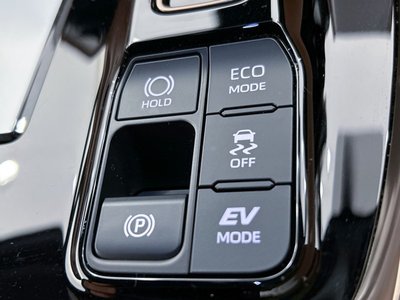 صورة 26 لـ 2024 Toyota VELLFIRE