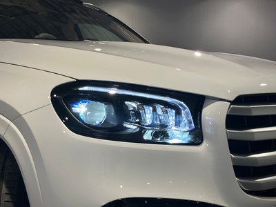 2025 Mercedes-BENZ GLS photo 12