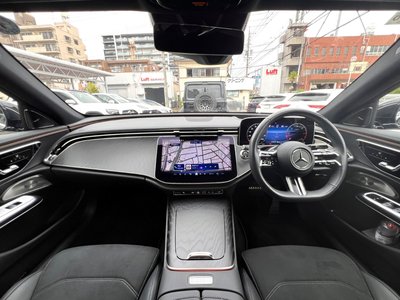 2025 Mercedes-BENZ E-CLASS photo 9