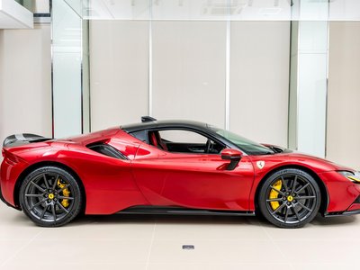 2021 Ferrari SF90 STRADALE 照片 19
