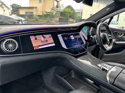 2023 Mercedes-BENZ EQE AMG thumbnail 41