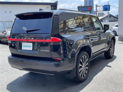 صورة 18 لـ 2025 Lexus GX