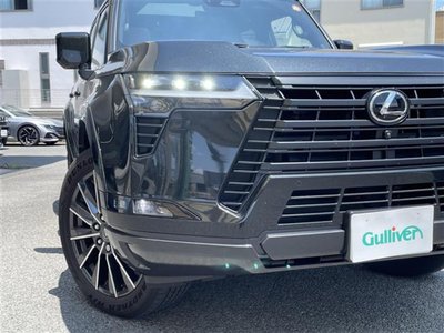 صورة 20 لـ 2025 Lexus GX