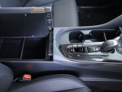 2025 Toyota CROWN ESTATE 缩略图 35