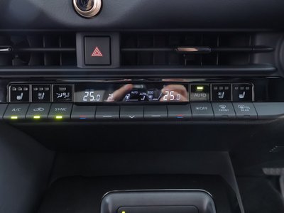 2025 Toyota CROWN ESTATE 缩略图 26