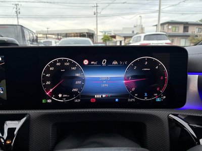 2025 Mercedes-BENZ CLA photo 13