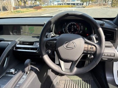 صورة مصغرة 21 لـ 2019 Lexus LC