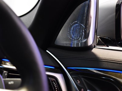2021 BMW 5 SERIES photo 16