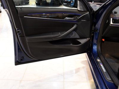 2021 BMW 5 SERIES thumbnail 23
