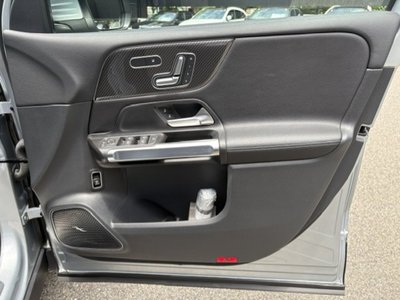 2025 Mercedes-BENZ GLB — миниатюра 7