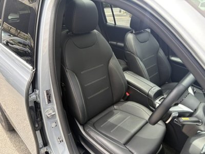 2025 Mercedes-BENZ GLB — миниатюра 12