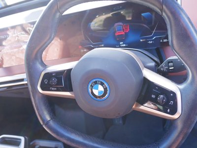 2022 BMW IX 照片 34